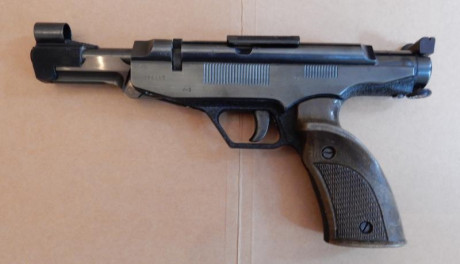 Hola compañeros, 
Soy nuevo en este foro y queria pedir su ayuda con identificación de una pistola '' 00