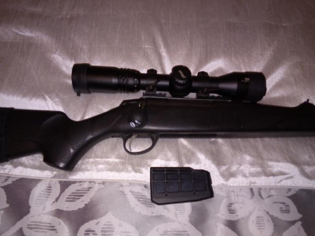Tikka t3 calibre 9.3x62 con cargador extraible visor walther 1.7x10x40 PRScon anillas de acero warne desmontables 10