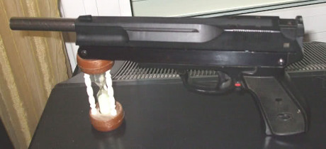 Hola muchachos,

Tengo una PR 15 del año de la polca que he sacado del fondo del armario donde dormia 32