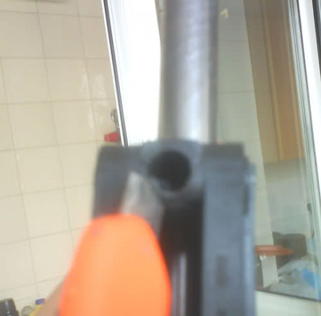 Hola muchachos,

Tengo una PR 15 del año de la polca que he sacado del fondo del armario donde dormia 52
