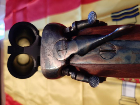 Vendo escopeta AMR calibre 12 Magnum  de perrillos con choques cilíndricos y cañones de 50 centímetros. 00