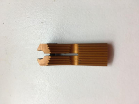 Vendo gatillos Lottes para pistola Steyr. Los tenía montados en la LP10 y LP50. Están como nuevos y los 02