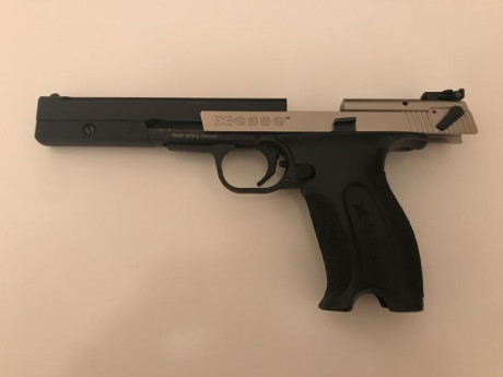 Rebajada 350 envío incluido
Esta en perfecto estado,
Muy bien cuidadada
Tiene sus dos cargadores originales
Maletin 00