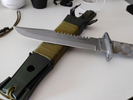 CUCHILLO AITOR JUNGLE KING 1,en buen estado,esta casi completo,solamente le falta la goma del tirachinas.
Interesados 00