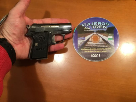 Hola, vendo pistola Astra modelo Cub del calibre 22 corto. 
El arma está en perfecto estado, únicamente 21