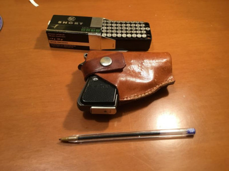 Hola, vendo pistola Astra modelo Cub del calibre 22 corto. 
El arma está en perfecto estado, únicamente 30