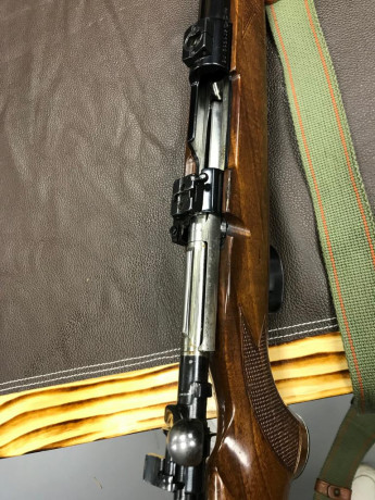 Cambio Mauser cerrojo en calibre 30.06. Con bases y anillas extra-altas para cerrojos M98. Las anillas 11
