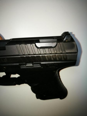 Se vende arma para defensa licencia tipo A, 
Se entrega con tres fundas interiores de kydex.
Dos cargadores 00