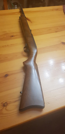 Hola a tod@s:
Un amigo me ha pedido que le anuncie los siguientes rifles de caza. Para contactar, hacedlo 22