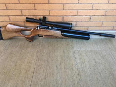 VENDO dos carabinas AIRWOLF MCT( electrónica) con calibres 4,5 y 5,5 y con depositos de 500 cc. EN PERFECTO 10