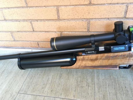 VENDO dos carabinas AIRWOLF MCT( electrónica) con calibres 4,5 y 5,5 y con depositos de 500 cc. EN PERFECTO 30