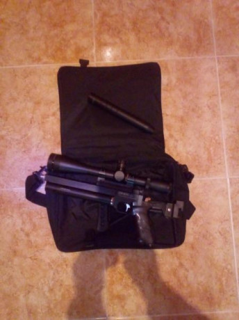 Pongo a la venta por no usar ónix sport del 4,5 con culatin plegable, silenciador,visor 6x24x50 Long Range 100