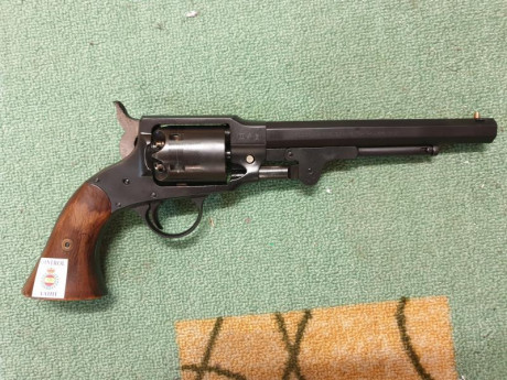 BUENAS TARDES 
TATHAM PEDERSOLI CAL 45  1000 euros
ROGERS SPENCER PEDERSOLI CAL 45  550  euros     RESERVADO
ENFIELD 01