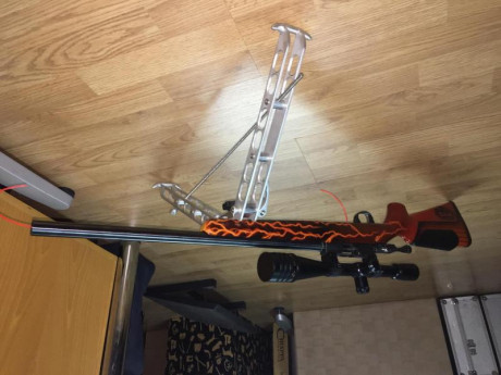 Buenas tardes,

Un amigo me ha pedido que le anuncie en el foro a venta de su carabina.
Es una Sako Quad 01