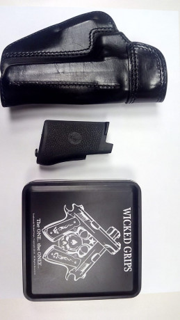 Vendo Desert Eagle 357 Magnum IMI, con dos cargadores, dos fundas de cuero (Cabrero y Magnum Research) 70