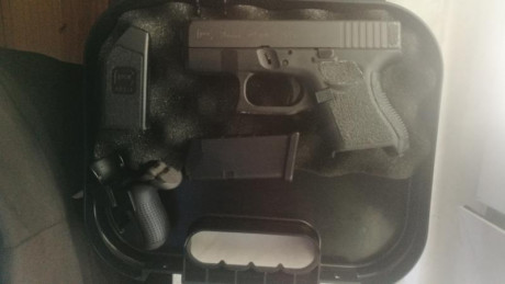 Buenas tardes vendo pistola Glock 26, cuarta generación, sin un solo disparo, adquirida en 2017 para defensa 50