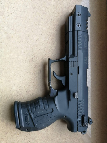Pistola poco usada, interesante para iniciarse en el tiro sin hacer un gran desembolso. Se envía con dos 02