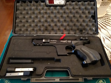 VENDO HAMMERLI SP20 CAL. 32 MAS JUEGO CAL. 22,,la corredera del 22 tiene un problem
PRECIO  REBAJADO  30