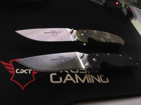 Vendo navajas Ontario Rat-1,son copias de buena calidad,no originales,cada una 13€ envio incluido,si se 02