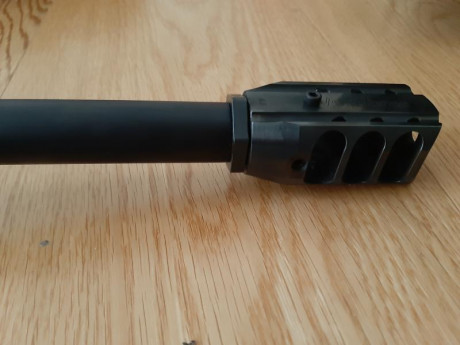 rifle BERGARA HMR  cal6.5 CREEDMOOR. Perfecto estado, menos de.200 disparos. Cañon de.21 mm de.diametro 00