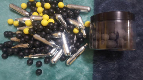 Vendo escopeta Walther Defender 68, esta nueva y no ha disparado mas de 4 cargas, va con la culata de 00