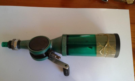 Buenas tardes, parta los que se dedican a la recarga , vendo  un dosificador de polvora dela marca RCBS, 00