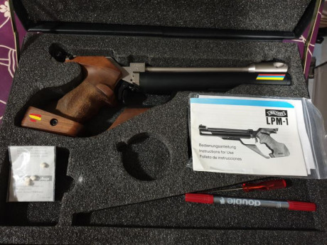 Hola a todos. 
Vendo walther LPM1. Me la vendió un compañero del foro hace unos dos años.  Esta en perfecto 02
