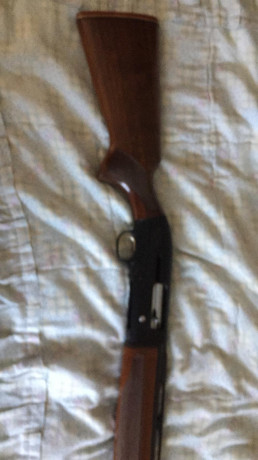 Vendo escopeta repetidora Beretta 390 Urika sporting. Poquísimo uso, puesto que tiro con Paralela. Choques 02