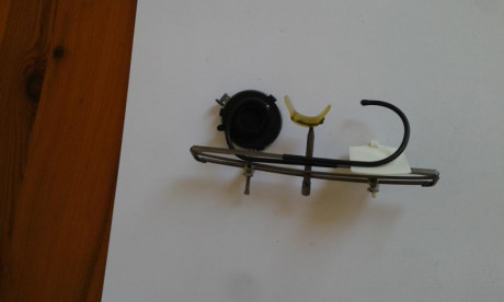Hola pongo a la venta mis gafas de tiro KNOBLOCH, con su estuche (modificado) y llave original para sus 01