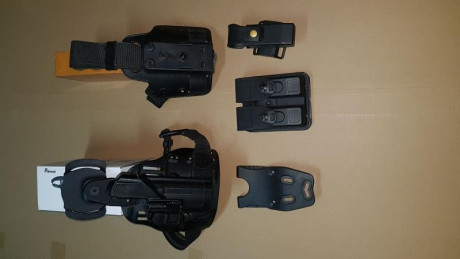 Se vende:
-Pernera pivotante alta Radar con funda blackhawk Nivel 3, junto o por separado.
-Pernera Alta 02
