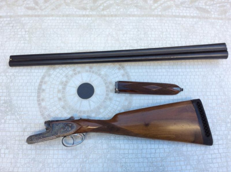 Se vende magnífica escopeta yustapuesta / Paralela Victor Sarasqueta cal. 12. Expulsora. 70,5 cms de cañones. 00