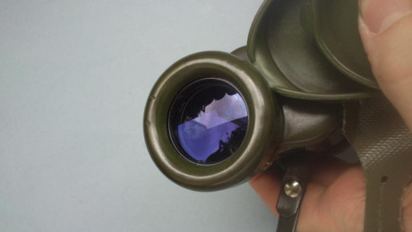 Cambio prismáticos hechos para el ejército alemán por Zeiss, son el modelo Fero D-16 8x30, con retícula 11