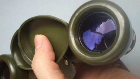 Cambio prismáticos hechos para el ejército alemán por Zeiss, son el modelo Fero D-16 8x30, con retícula 10
