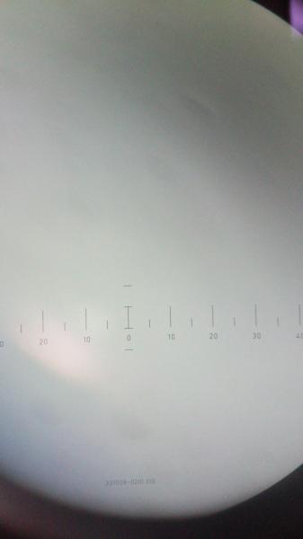 Cambio prismáticos hechos para el ejército alemán por Zeiss, son el modelo Fero D-16 8x30, con retícula 20