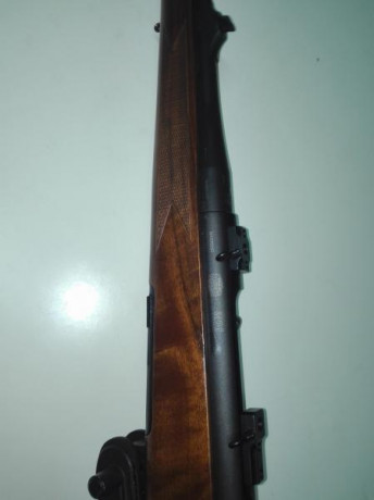 Mauser, modelo M96, cal 300WM, a disparado cuatro tiros. 800€ 01