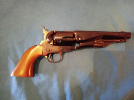 Buenas a todos.
Vendo revolver Pietta Colt Navy 1861 cal. 36 en buen estado.
200 euros
Un saludo. 01