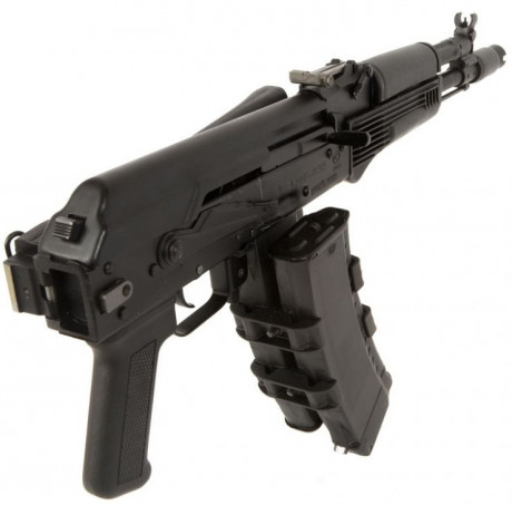 Vendo Kalashnikov AK 103 Yunker 3 CO2 cal. 4,5 BB´s.
Arma de fuego real, semiautomática, completamente 70
