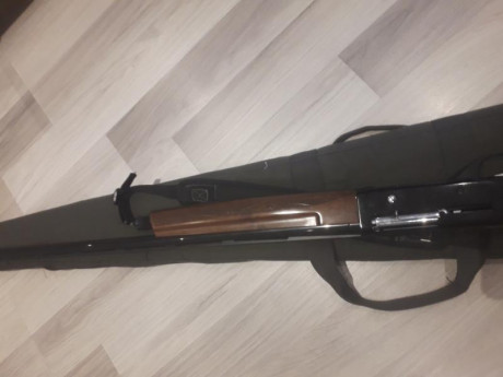 Semiautomática Krico del calibre 20. Prácticamente sin usar. La compramos para el chico, pero yo no quiere 02