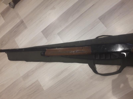 Semiautomática Krico del calibre 20. Prácticamente sin usar. La compramos para el chico, pero yo no quiere 00