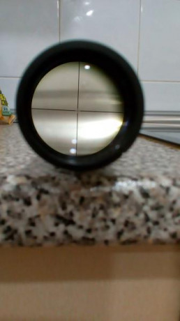 Vendo visor Bushnell de batida, tubo de pulgada aumentos 1'5 a 4'5 x 20 anillas picatini desmontables 00