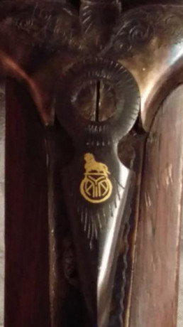 Un amigo deja la caza y vende esta arma.

Escopeta Paralela AYA,  modelo: 116, calibre 12 pletinas largas, 01