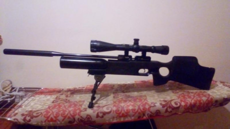 hola buenas se vende carabina fx royale 400 5.5 con regulador huma tarado a 80 b,comprada en Ayala en 10