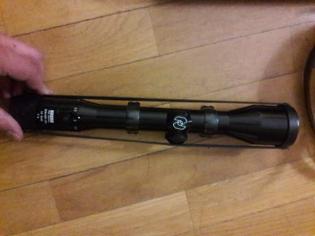 Hola compañeros,un amigo me pide que le anuncie su visor zeiss diavari ZA de 1,5-6x42. Lleva montado las 02