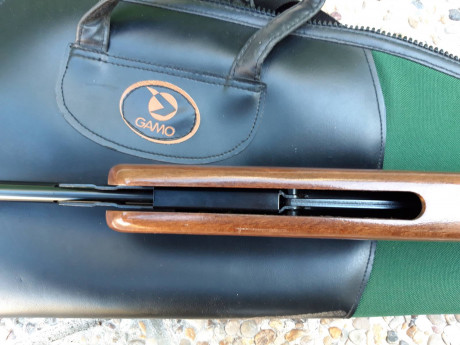 Hola chicos.
Pongo en venta carabina CF30.
Con muy poco uso, apenas se han disparado dos cajas de balines
Calibre 11