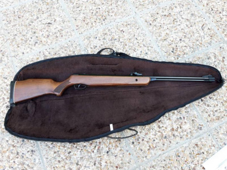 Hola chicos.
Pongo en venta carabina CF30.
Con muy poco uso, apenas se han disparado dos cajas de balines
Calibre 20