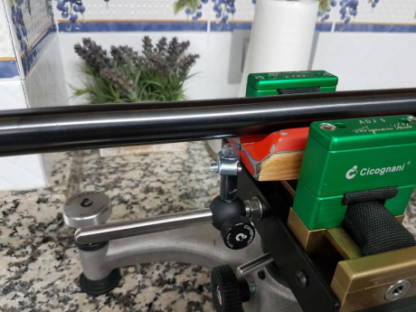 Lo dicho, vendo Torreta Cicognani Ergal con cabezal ADJ5. El precio 500 eur con portes incluidos a la 20