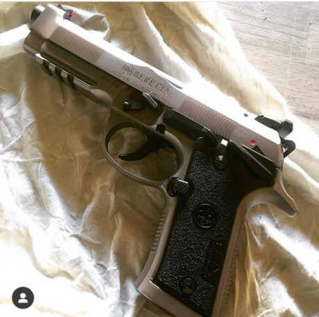  arsenal-firearms-strike-one-500”-barrel-9mm-black-480px-480px.jpg ¿ Que os parece la pistola strike one 100