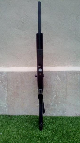 hola buenas se vende carabina fx royale 400 5.5 con regulador huma tarado a 80 b,comprada en Ayala en 50