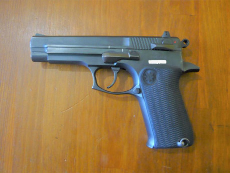 Hola,
Busco cambiar una muy cuidada  STAR M-30 , en cal. 9 mm Pb con 2 cargadores, en estado excepcional 40