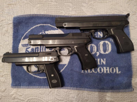 Vendo estas tres pistolas es un lote, no me planteo venderlas por separado. Como no se muy bien como tiran 01